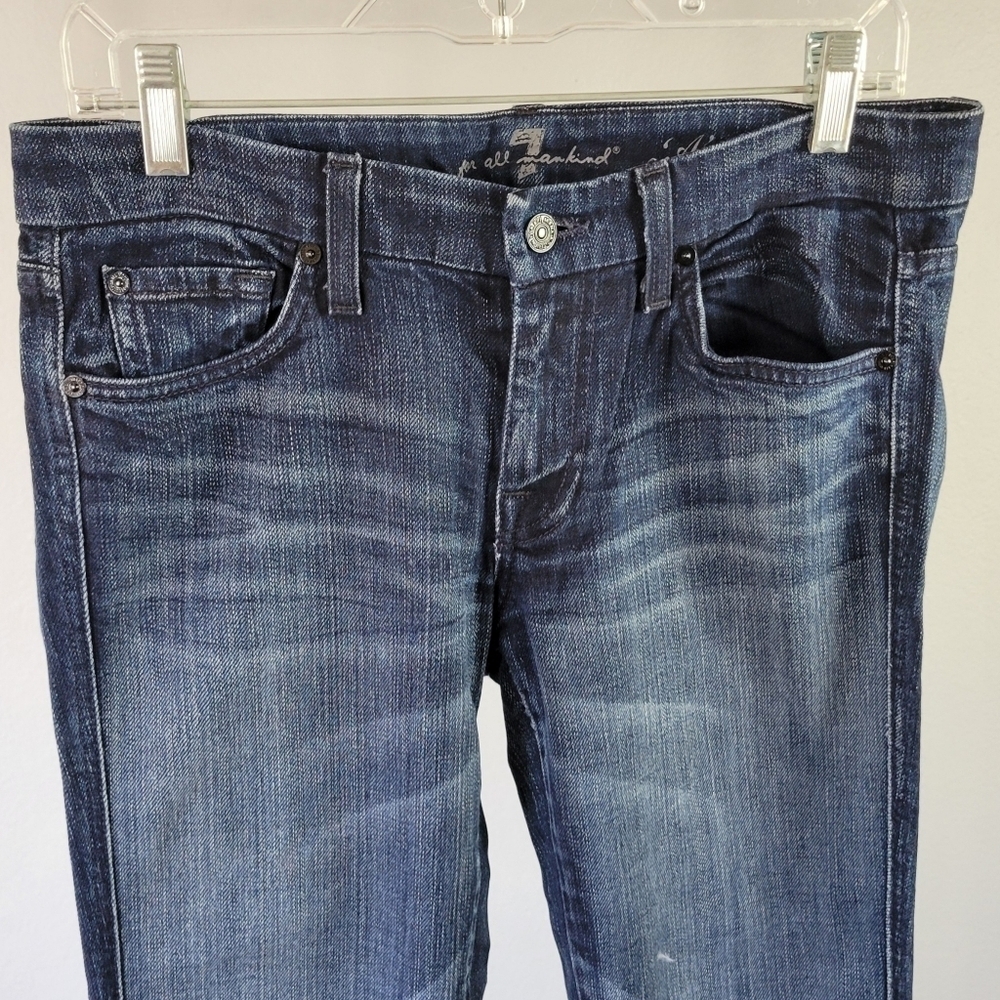 7 FOR ALL MANKIND // A pocket distressed mid-rise boot-cut stretch denim jeans - Picture 2 of 12